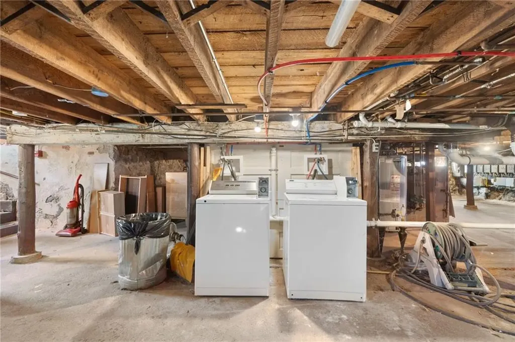 32 Weaver Street West Warwick RI 02893