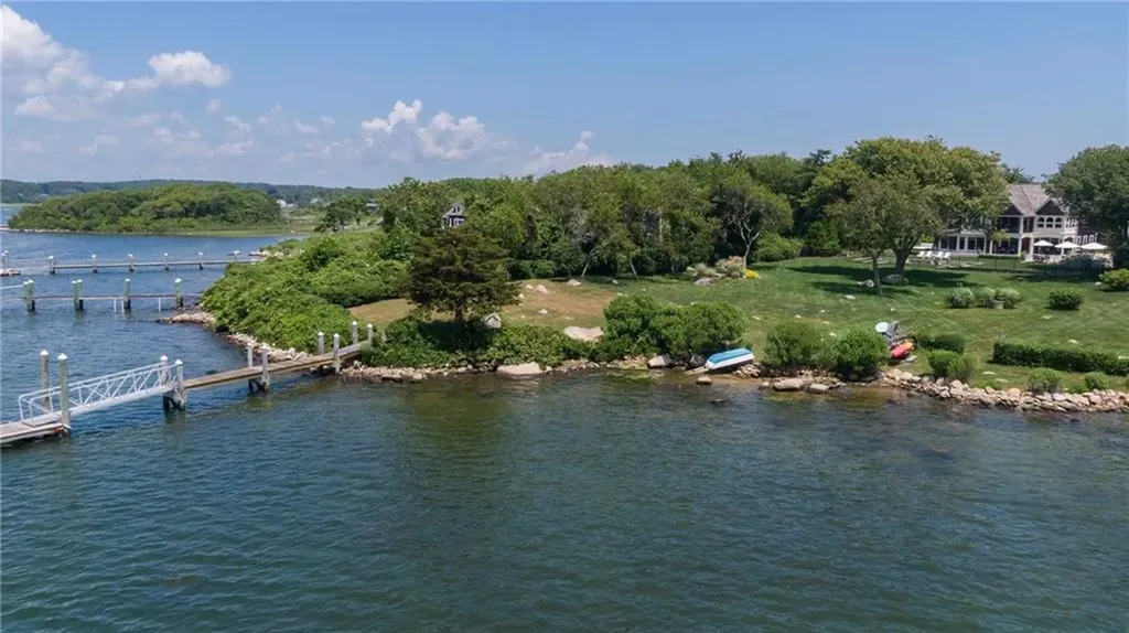 419 West Beach Road Charlestown RI 02813