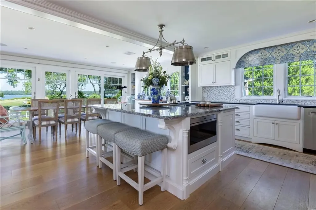 419 West Beach Road Charlestown RI 02813