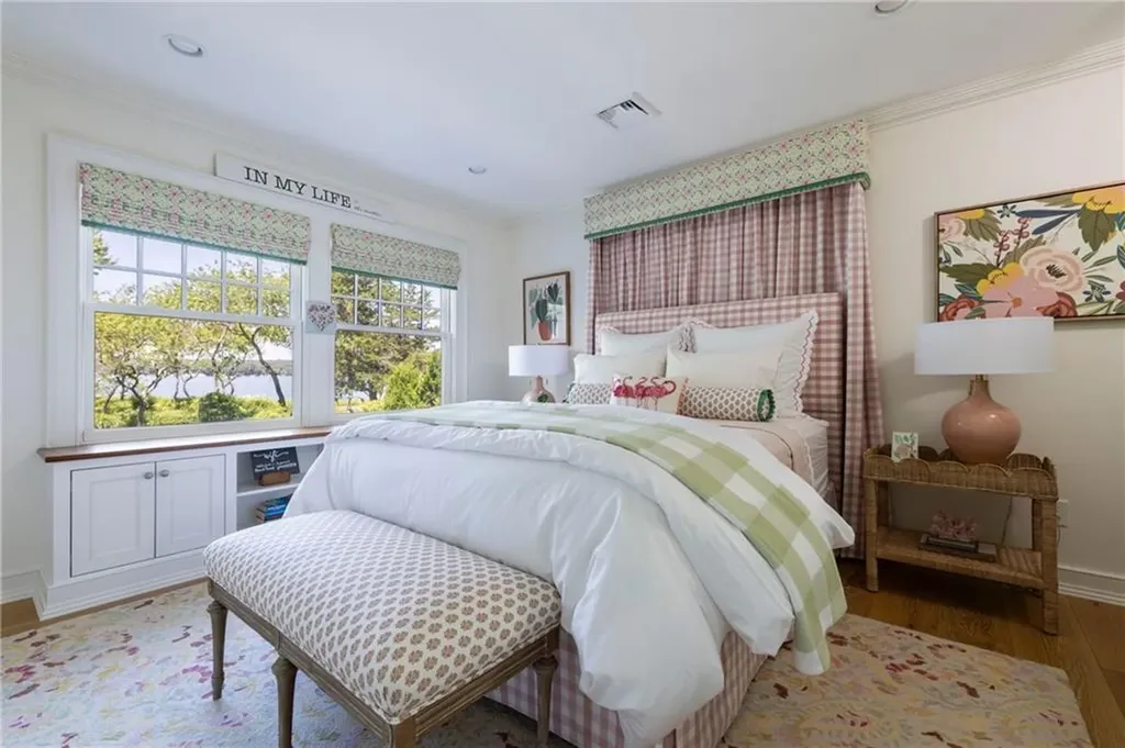 419 West Beach Road Charlestown RI 02813