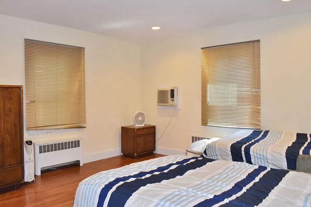 124 Edgehill Road Providence RI 02906