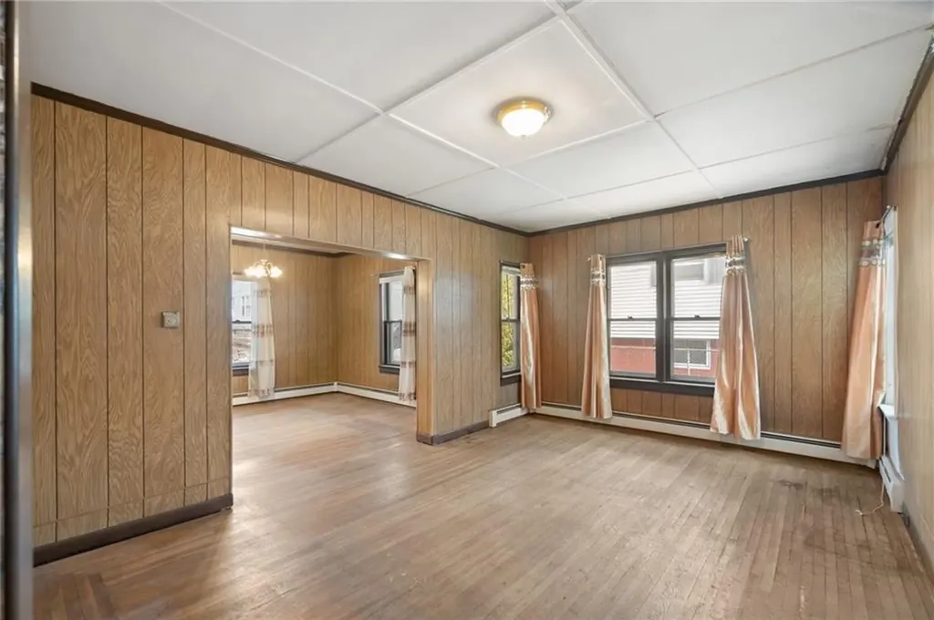 24 Sisson Street Pawtucket RI 02860