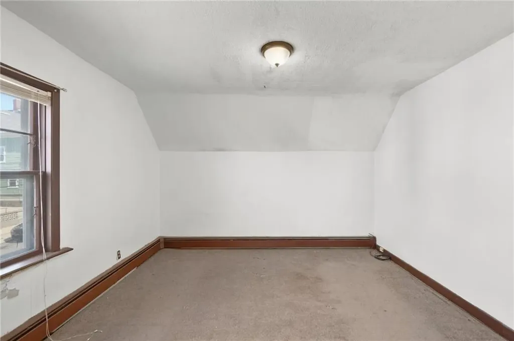 24 Sisson Street Pawtucket RI 02860