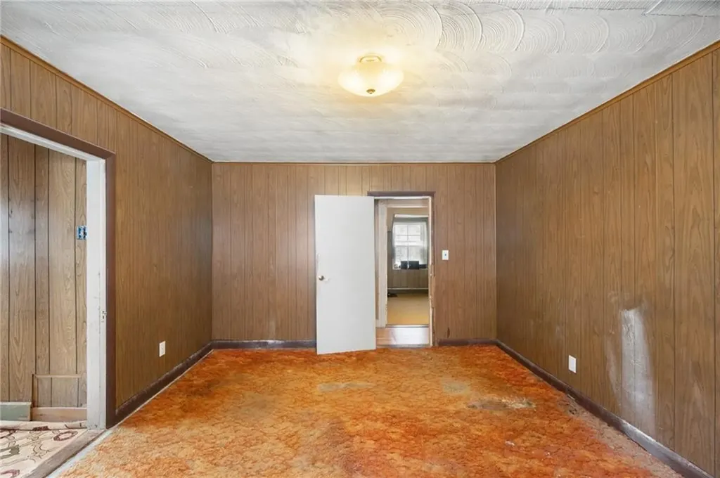 24 Sisson Street Pawtucket RI 02860