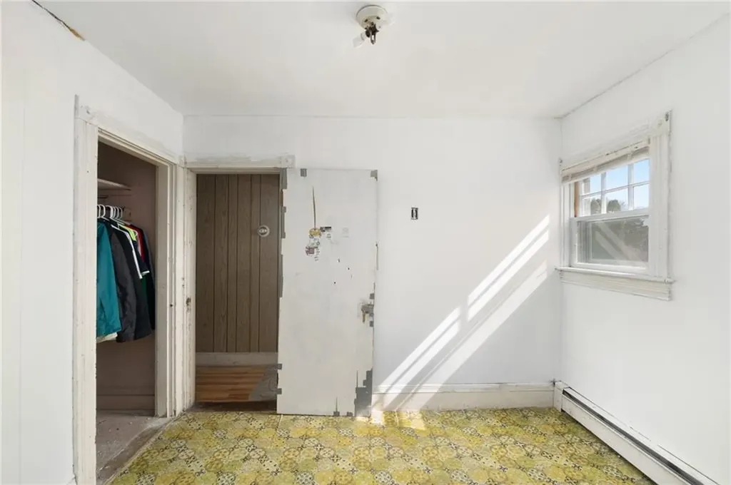 24 Sisson Street Pawtucket RI 02860