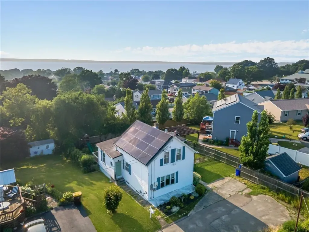 93 Clarkson Street Fall River MA 02724
