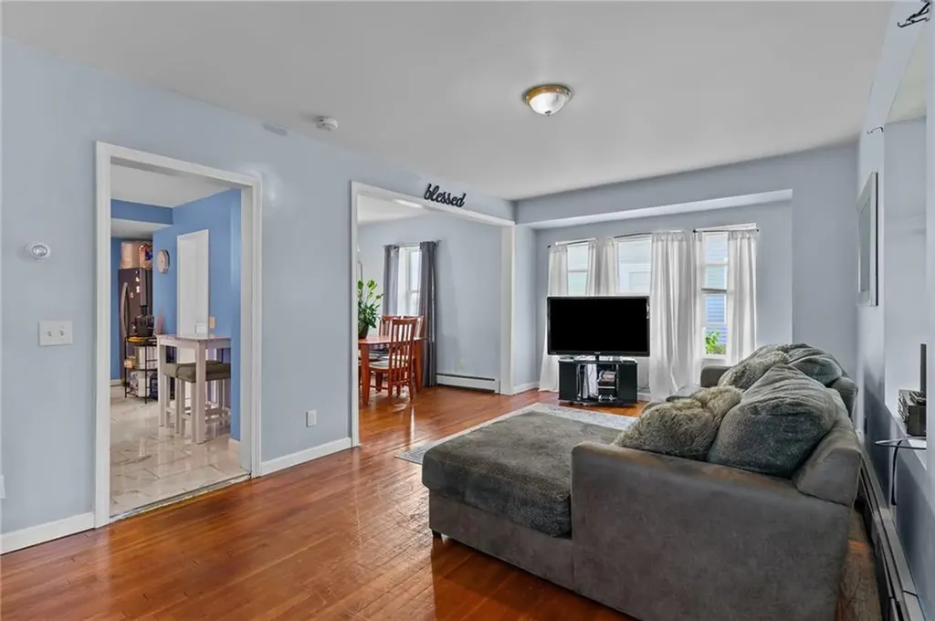 180 Vincent Avenue North Providence RI 02904