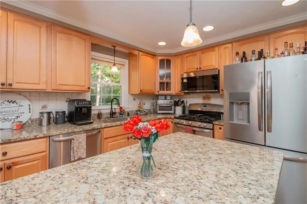 2 Douglas Fir Way Coventry RI 02816