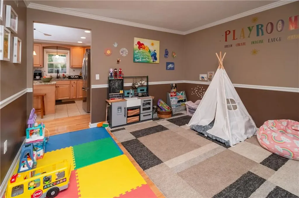 2 Douglas Fir Way Coventry RI 02816