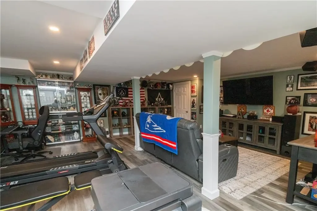 2 Douglas Fir Way Coventry RI 02816