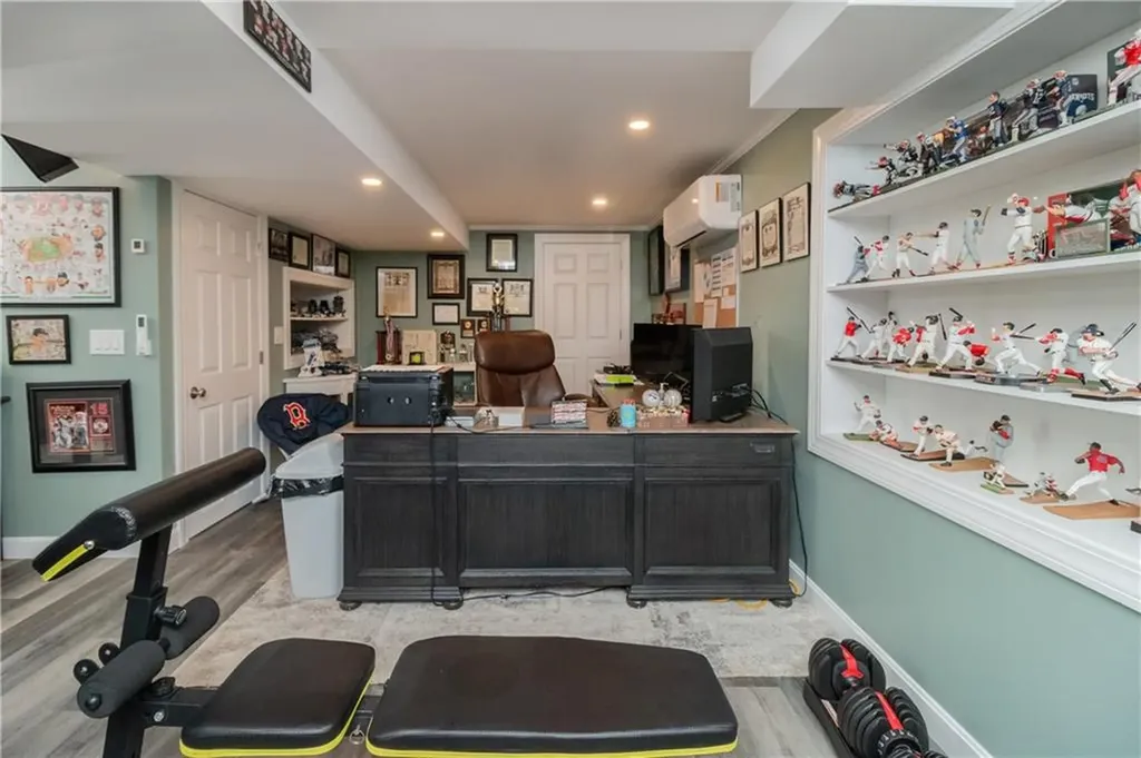 2 Douglas Fir Way Coventry RI 02816