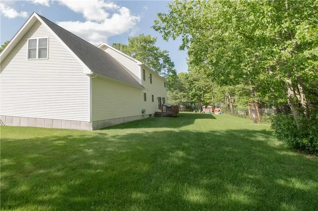 2 Douglas Fir Way Coventry RI 02816
