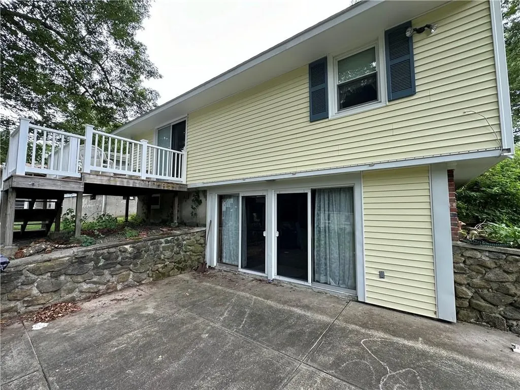 27 Bishop Hill Road Johnston RI 02919