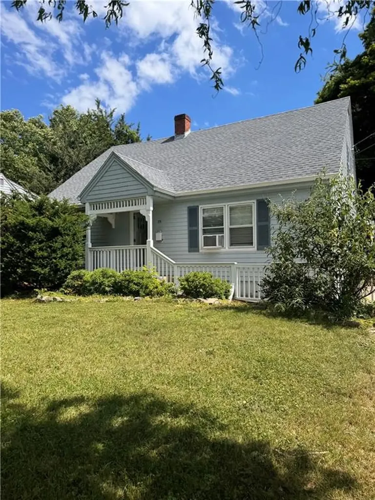 25 Boiling Spring Avenue Westerly RI 02891