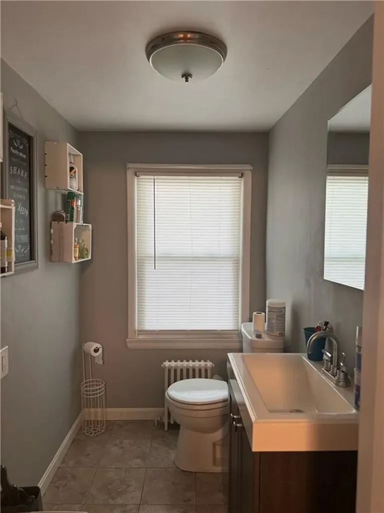 25 Boiling Spring Avenue Westerly RI 02891