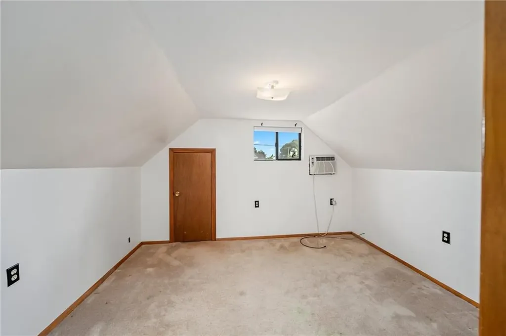 104 Benedict Street Pawtucket RI 02861