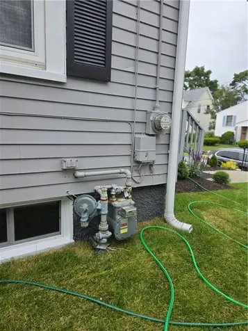 138 Eldridge Street Cranston RI 02910