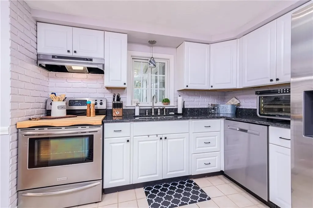 12 Sprague Street Cumberland RI 02864