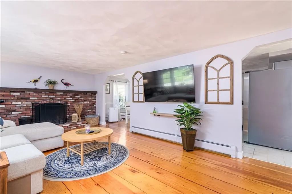12 Sprague Street Cumberland RI 02864