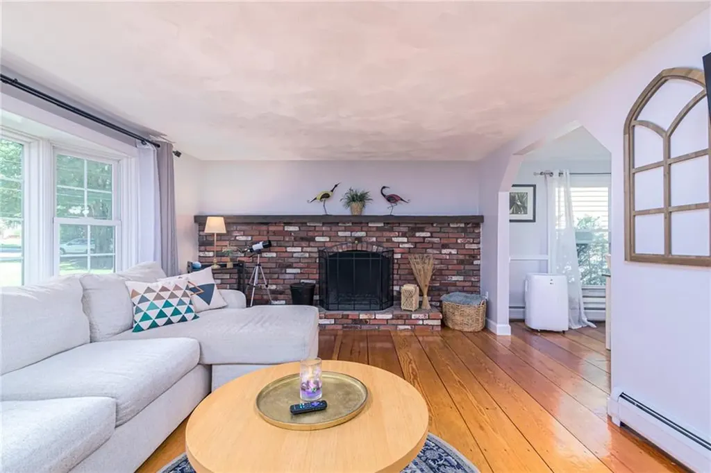 12 Sprague Street Cumberland RI 02864