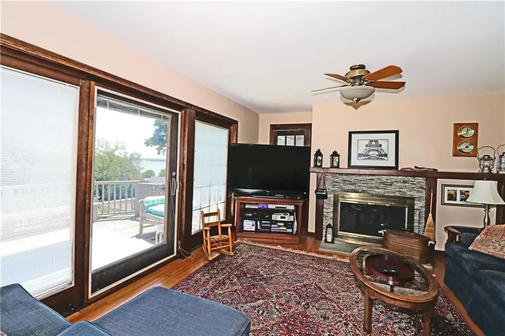 213 Ethel Drive Portsmouth RI 02871