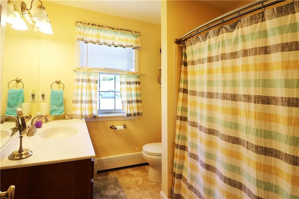 213 Ethel Drive Portsmouth RI 02871