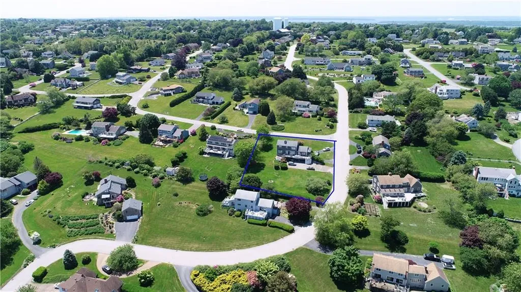 213 Ethel Drive Portsmouth RI 02871