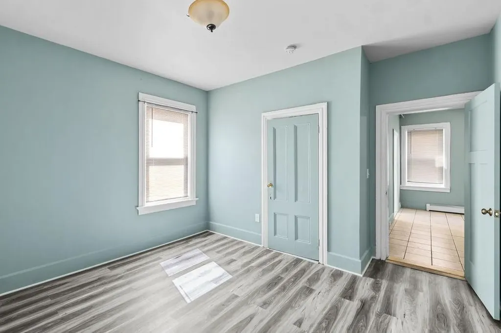 38 40 Taylor Street Providence RI 02907