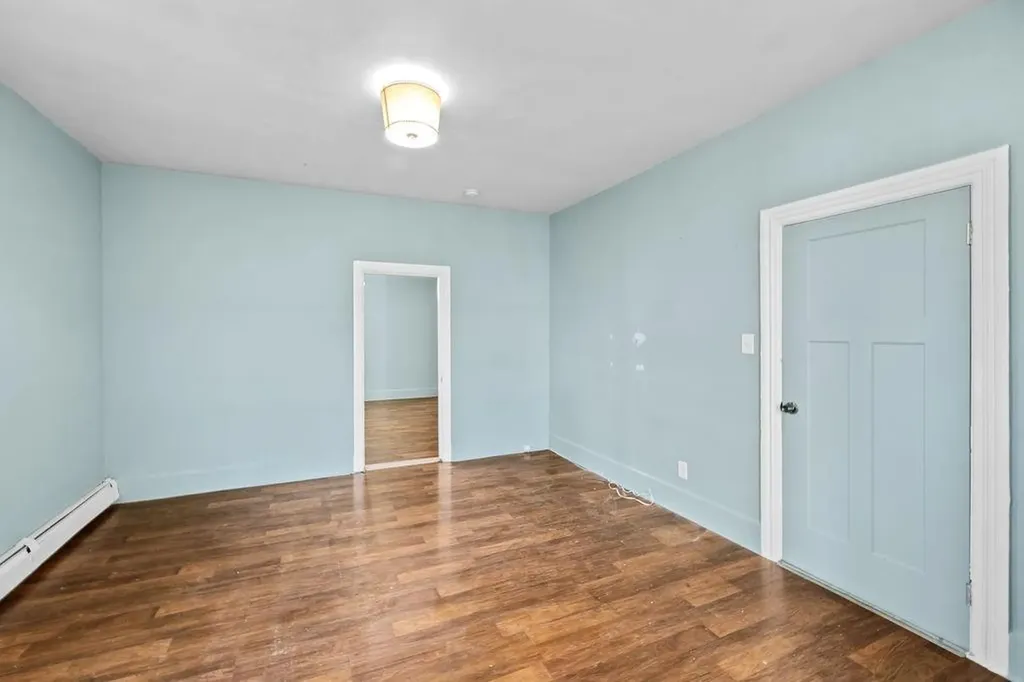 38 40 Taylor Street Providence RI 02907