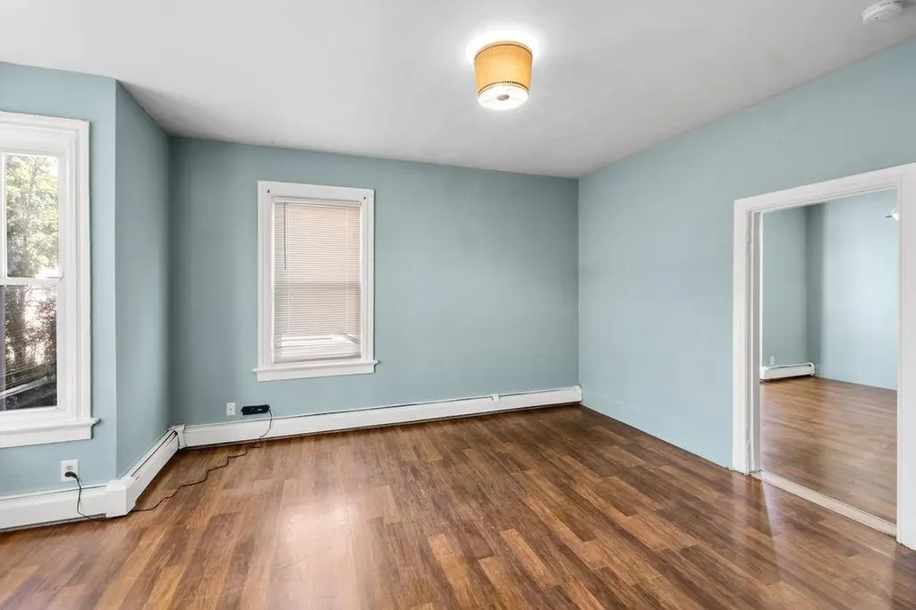 38 40 Taylor Street Providence RI 02907