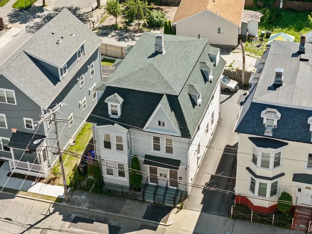 38 40 Taylor Street Providence RI 02907