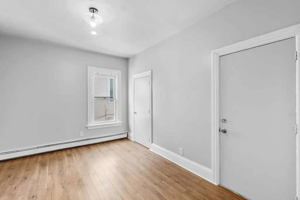 38 40 Taylor Street Providence RI 02907