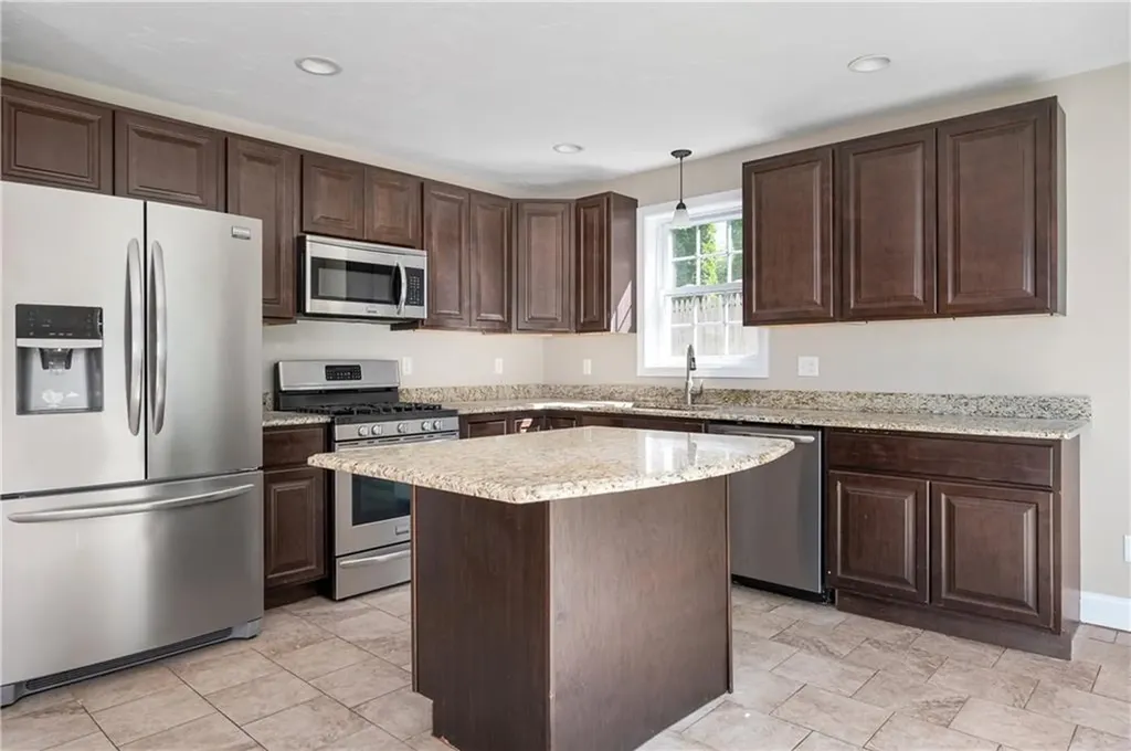 18 Grand Avenue Cumberland RI 02864