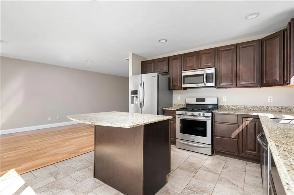 18 Grand Avenue Cumberland RI 02864