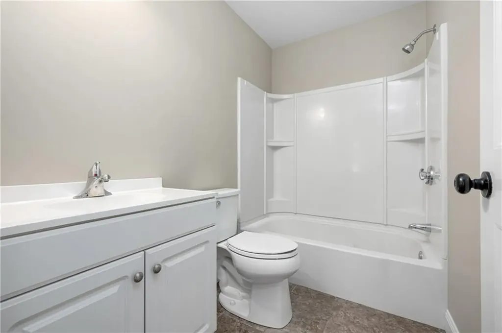 18 Grand Avenue Cumberland RI 02864