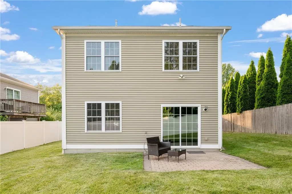 18 Grand Avenue Cumberland RI 02864