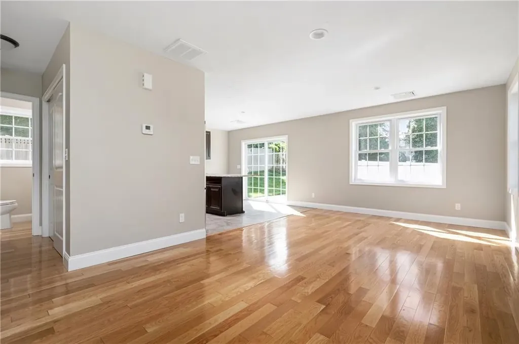 18 Grand Avenue Cumberland RI 02864