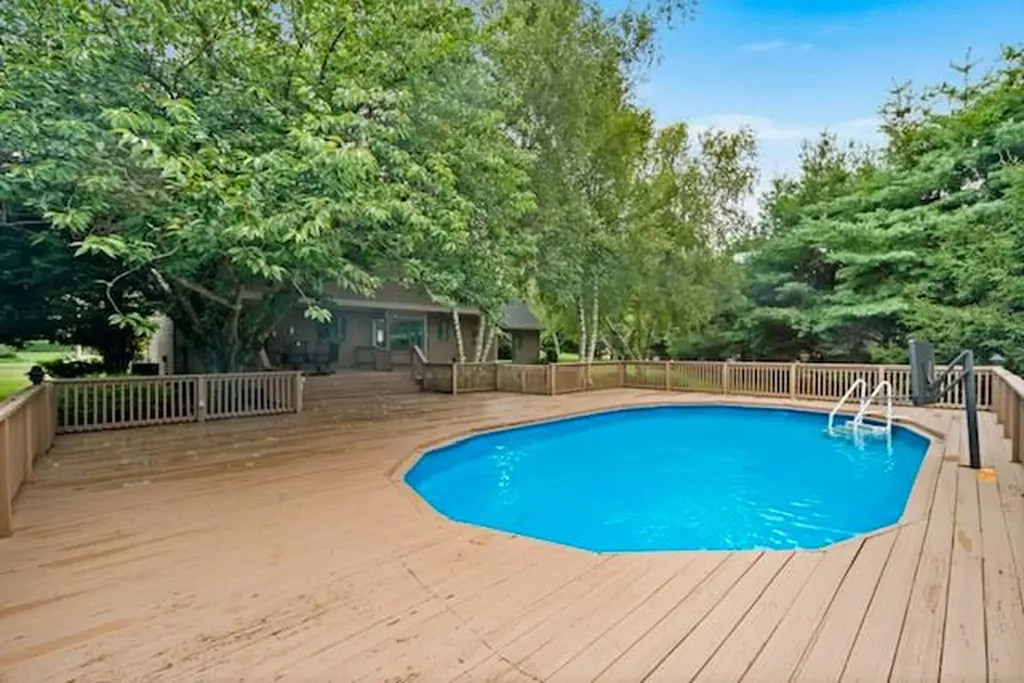 125 Mystery Farms Drive Cranston RI 02921