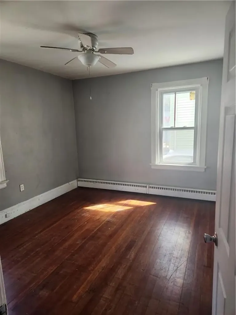 333 335 Orms Street Providence RI 02908