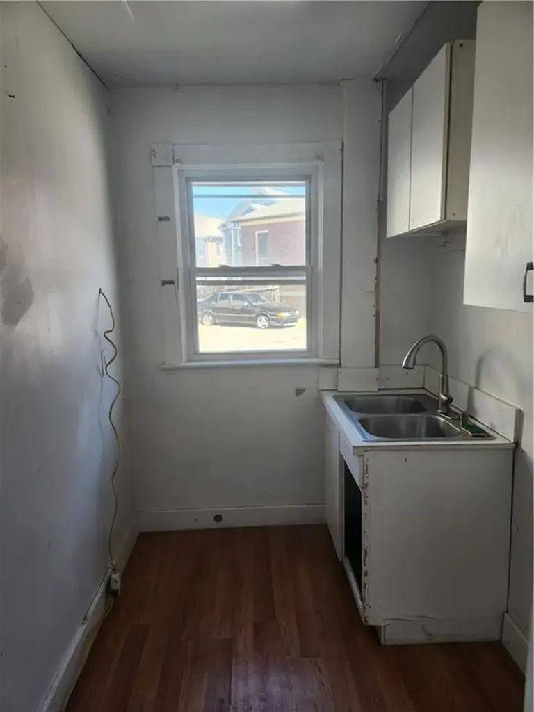 333 335 Orms Street Providence RI 02908