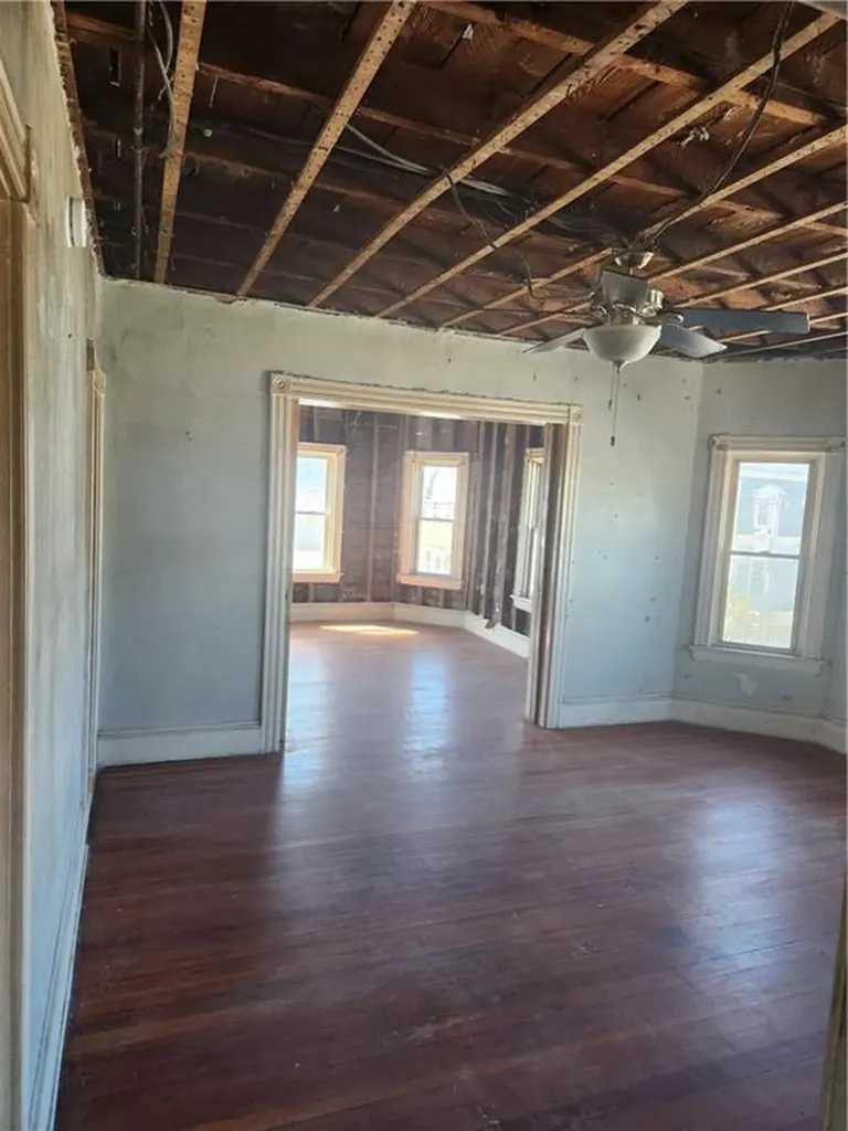 333 335 Orms Street Providence RI 02908