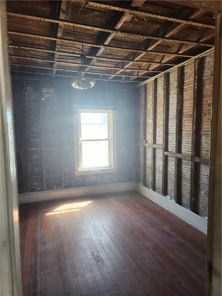 333 335 Orms Street Providence RI 02908