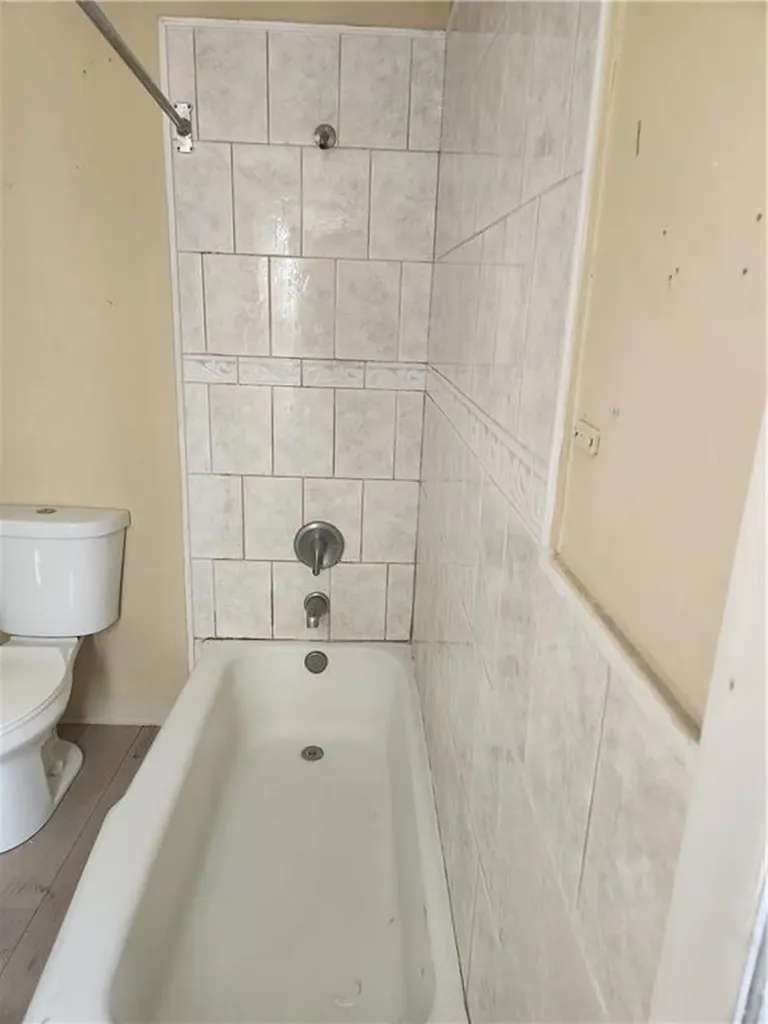 333 335 Orms Street Providence RI 02908