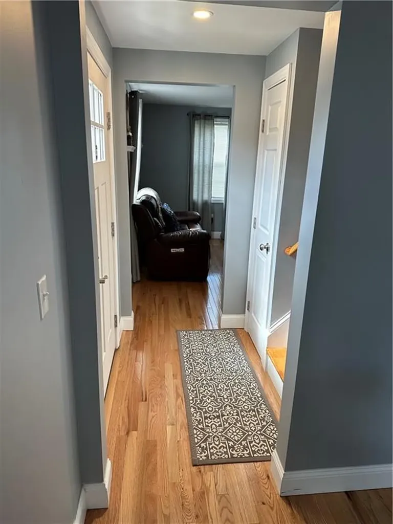 336 Elm Street Warwick RI 02888