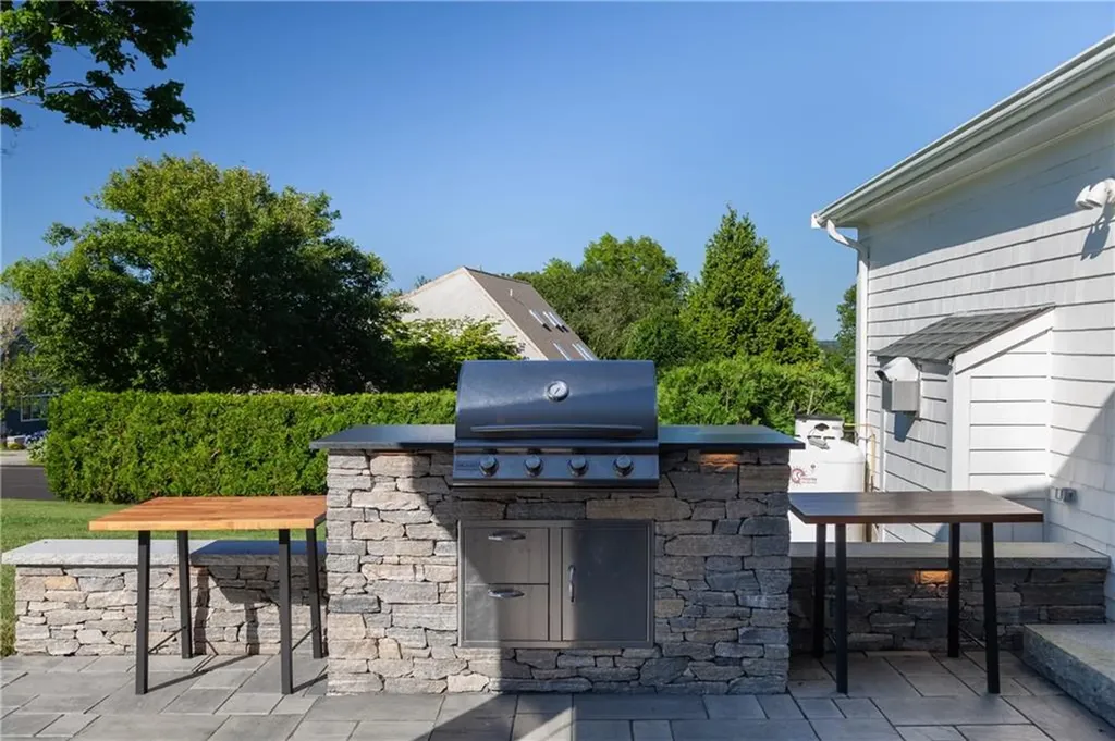 554 Sandy Point Avenue Portsmouth RI 02871