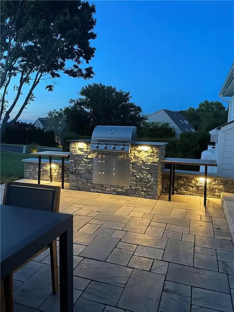 554 Sandy Point Avenue Portsmouth RI 02871