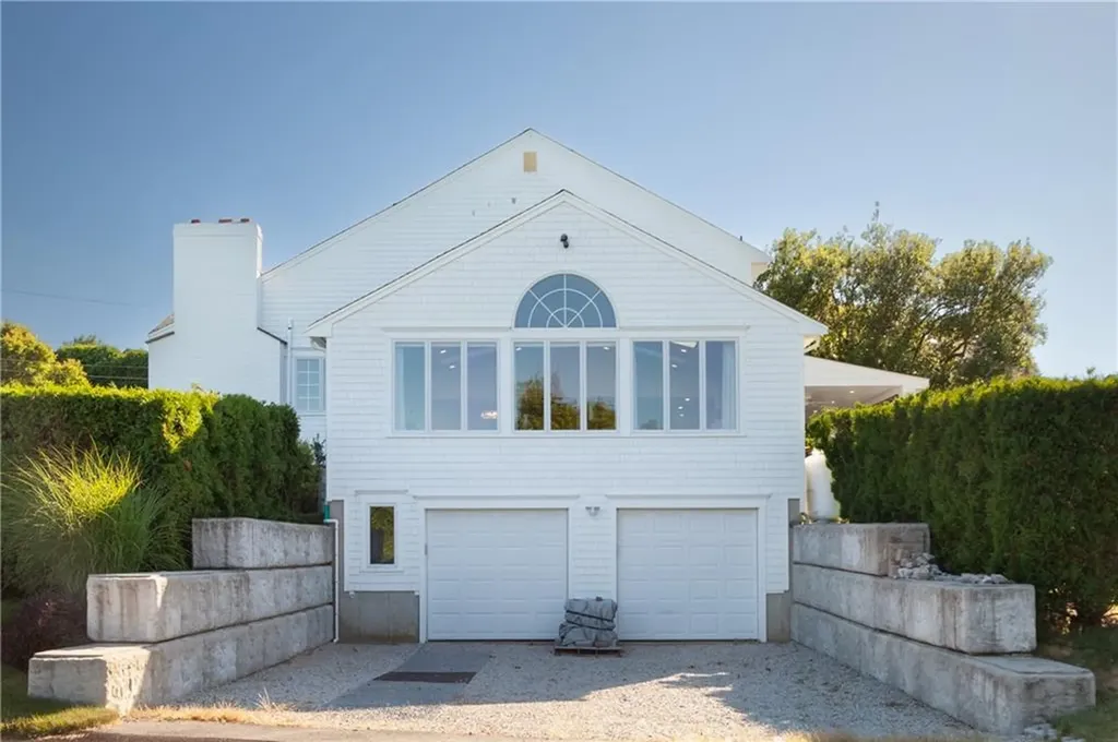 554 Sandy Point Avenue Portsmouth RI 02871