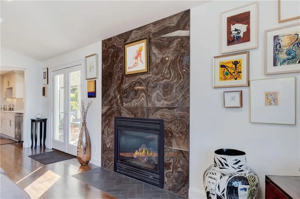 554 Sandy Point Avenue Portsmouth RI 02871