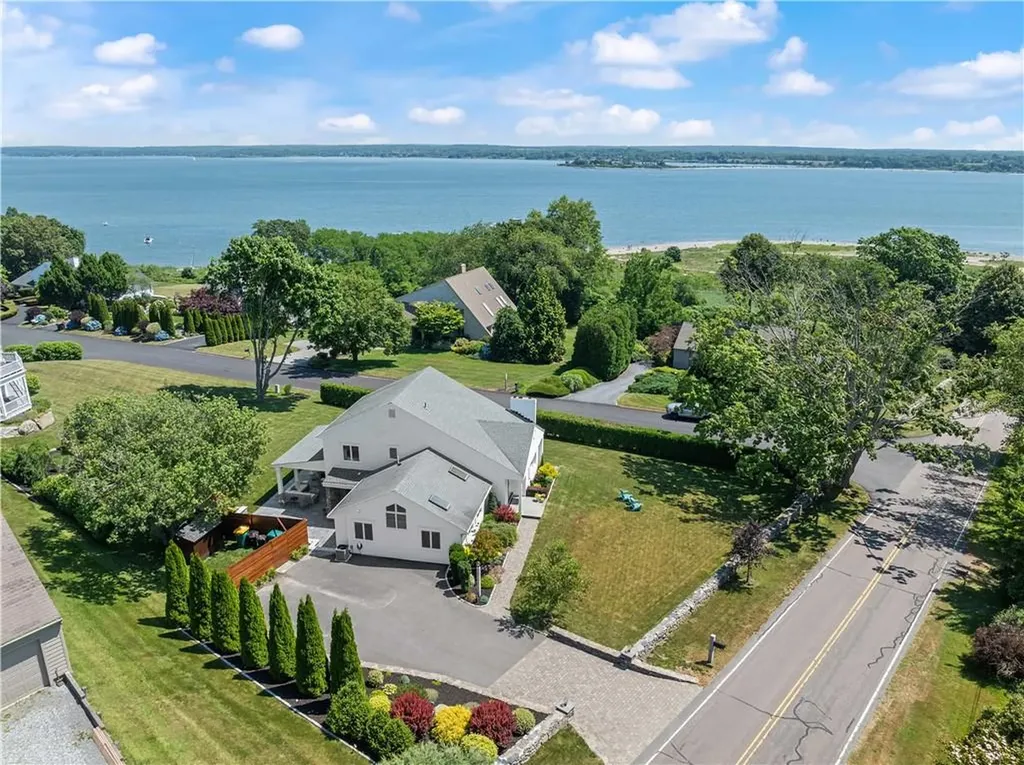 554 Sandy Point Avenue Portsmouth RI 02871
