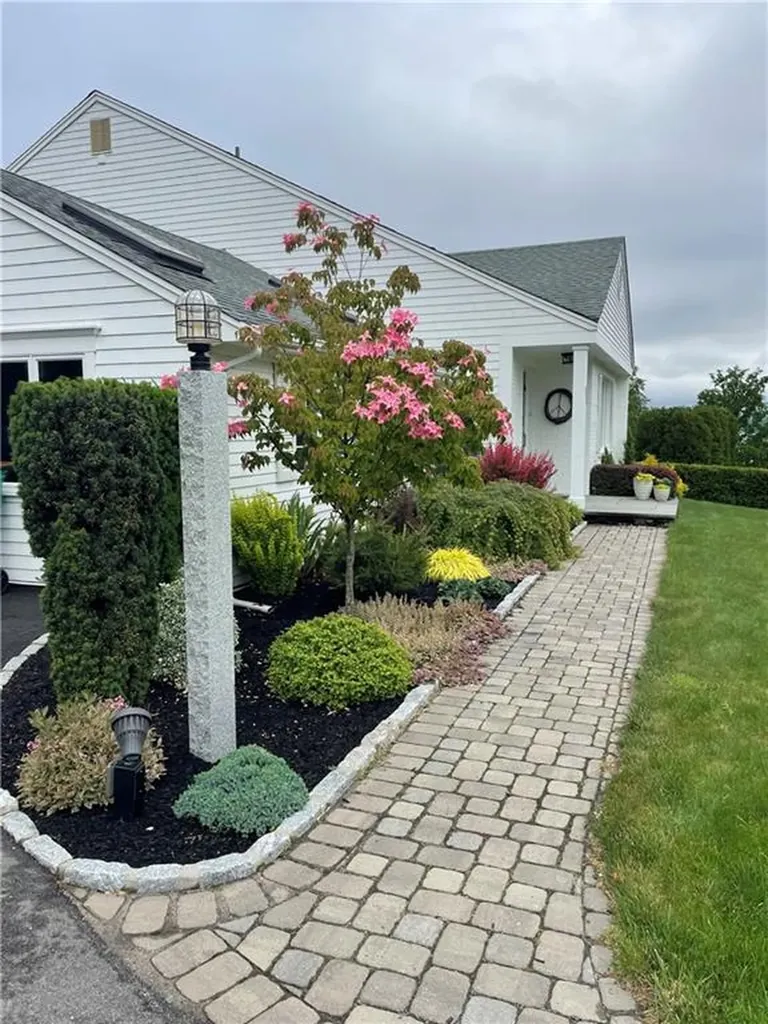 554 Sandy Point Avenue Portsmouth RI 02871